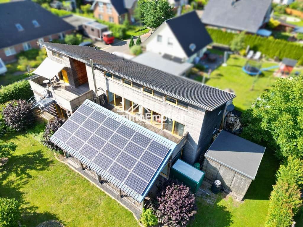 Immobilie in Lauenbrück - Nichts von der Stange: Nachhaltiges 8-Zimmer-Holzhaus mit PV-Anlage, Pelletheizung und Ferienwohnung - Bild 3