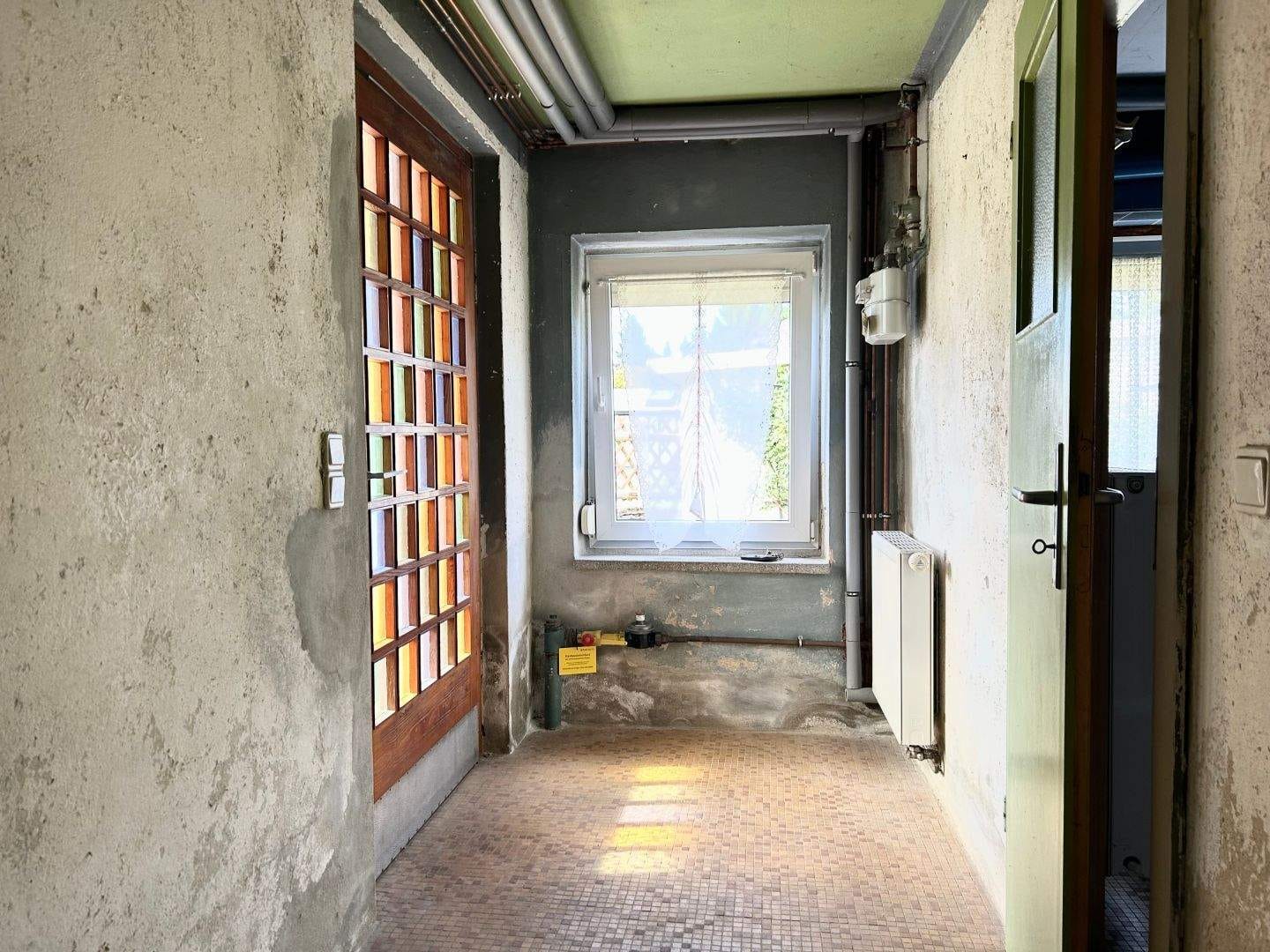 Immobilie in Seifhennersdorf - Schöner Grundriss + schönes Grundstück - 5-Zimmer-EFH im Herzen von Seifhennersdorf - Bild 3