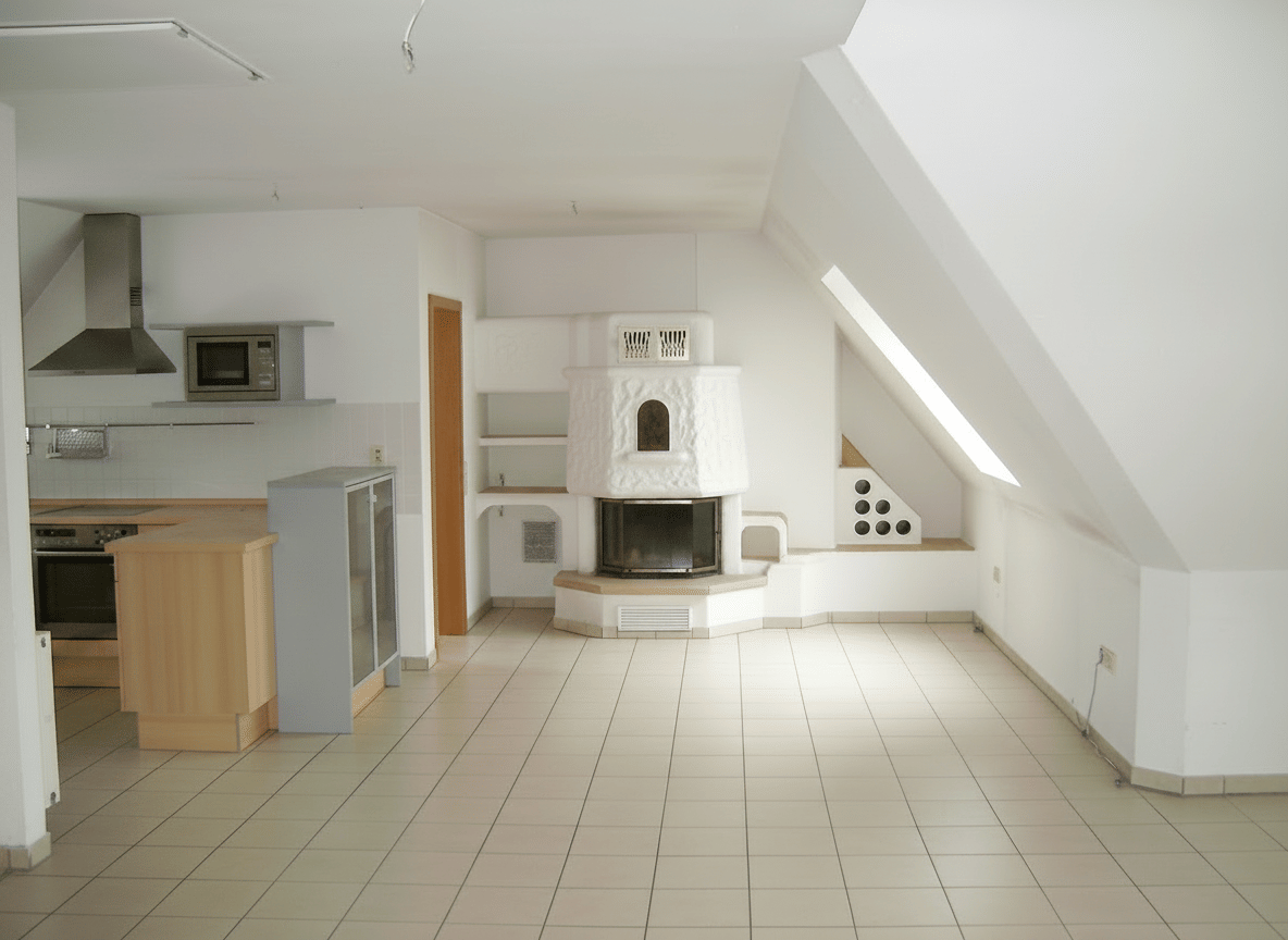 Immobilie in Pleinfeld - Lichtdurchflutete Dachgeschosswohnung mit Kamin, Loggia und TG-Stellplatz - Bild 3