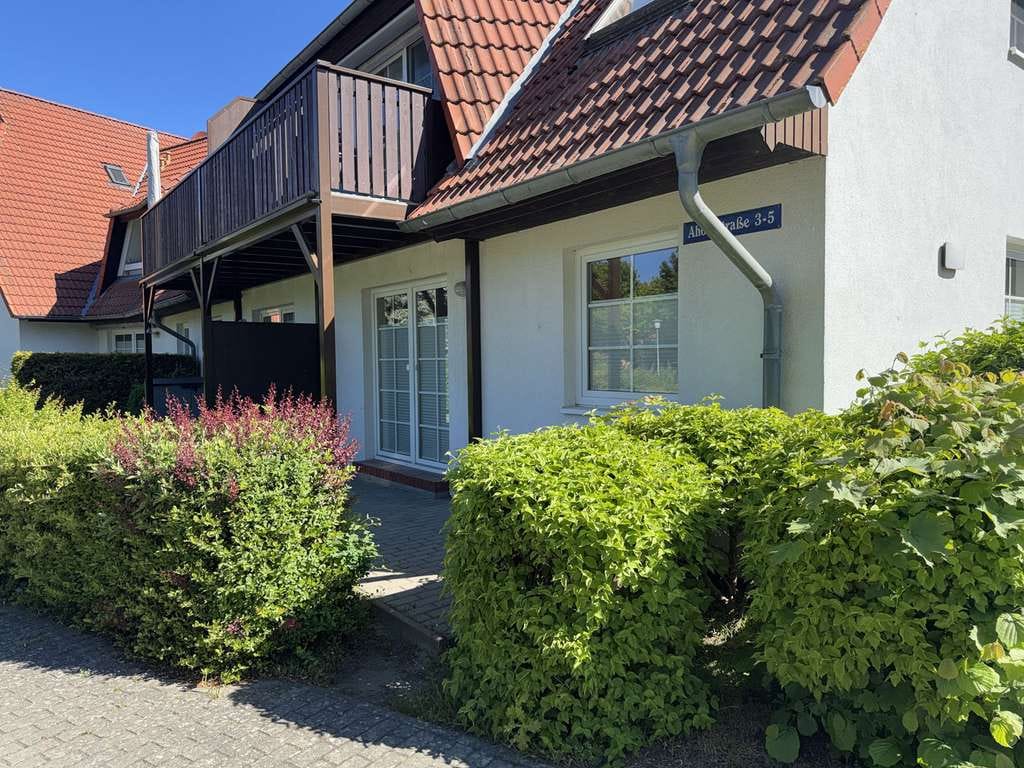 Immobilie in Dierhagen - strandnahe Ferienwohnung mit Gestaltungspotential - 250 Meter bis zur Ostsee - Bild 1