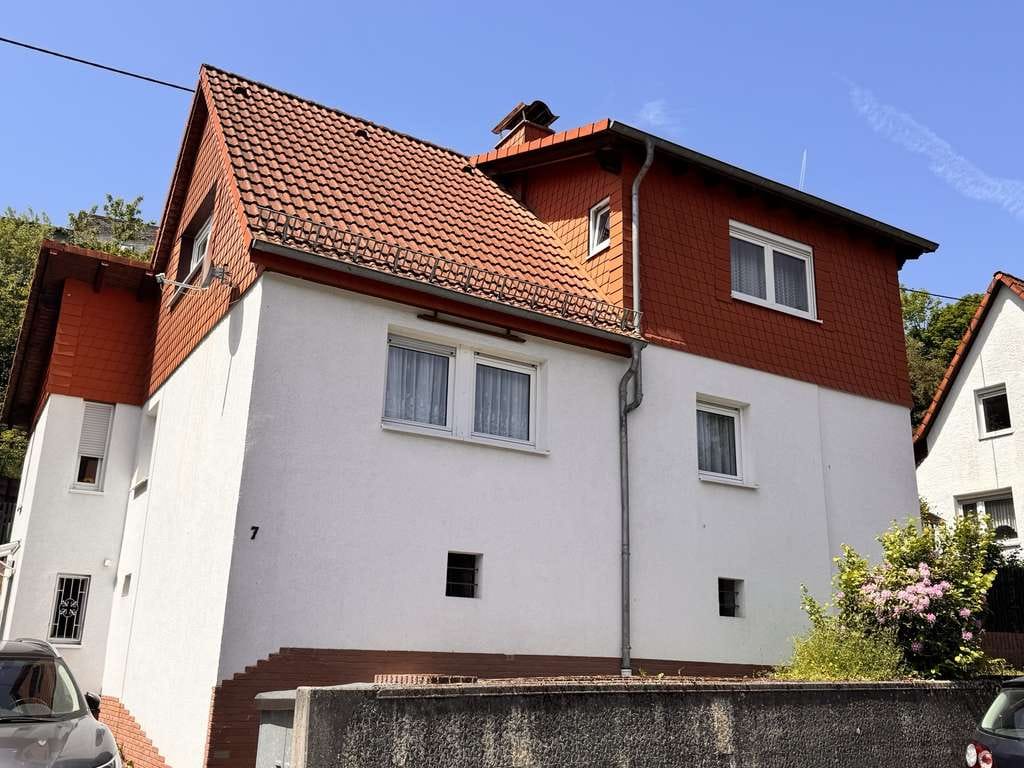 Immobilie in Bad Schwalbach - FREISTEHENDES EINFAMILIENHAUS IN ZENTRALER LAGE VON BAD SCHWALBACH - BEREITS FREIGESTELLT !!! - Bild 2