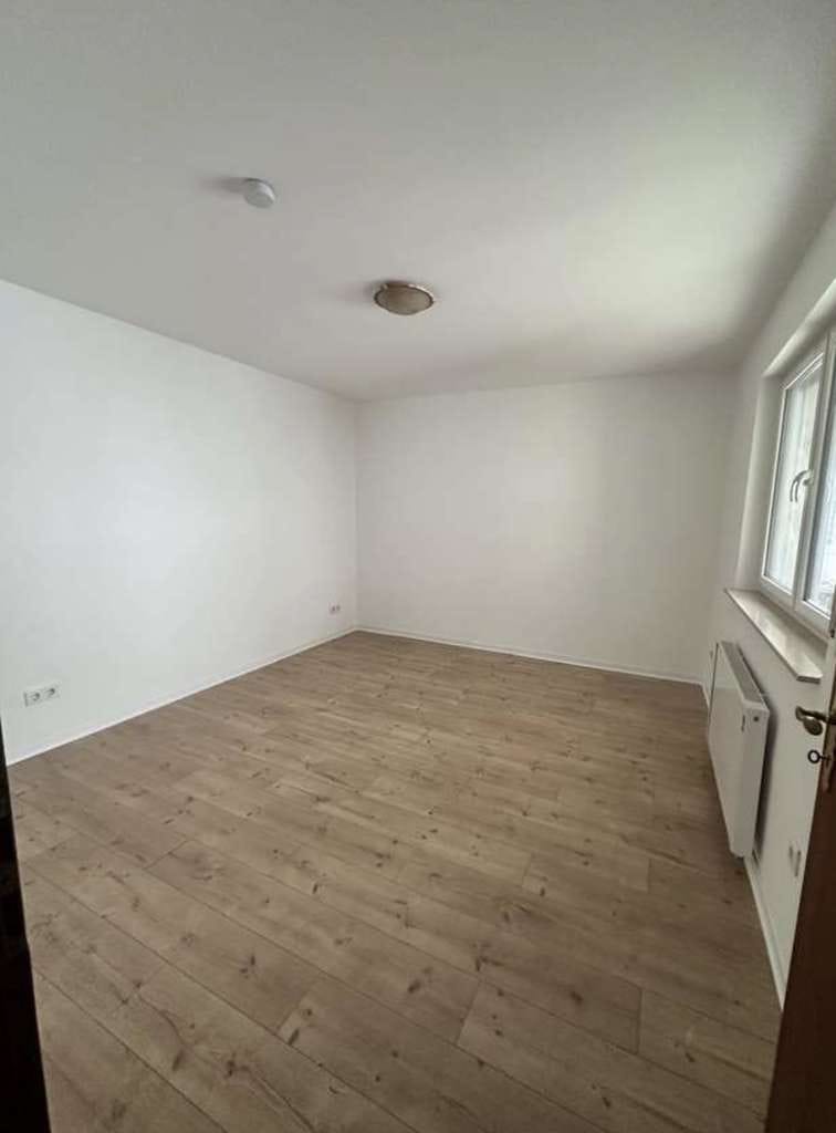 Immobilie in Lorsch - Stilvoll renovierte 3-Zimmer-Wohnung in Lorsch  Ihr neues Zuhause ab sofort verfügbar - Bild 3