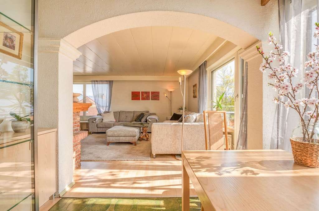 Immobilie in Wolfratshausen - Sonniges Penthouse über den Dächern von Wolfratshausen – mit ca. 70 m² Dachterrasse - Bild 4