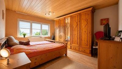 Immobilie in Ehringshausen - FAMILIENGLÜCK MIT ZUSÄTZLICHEM BAUGRUNDSTÜCK - Bild 4