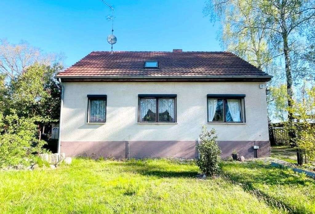 Immobilie in Wandlitz - traumhafter Weitblick: großzügiges Grundstück in Feldrandlage mit san. EFH in Stolzenhagen - Bild 3