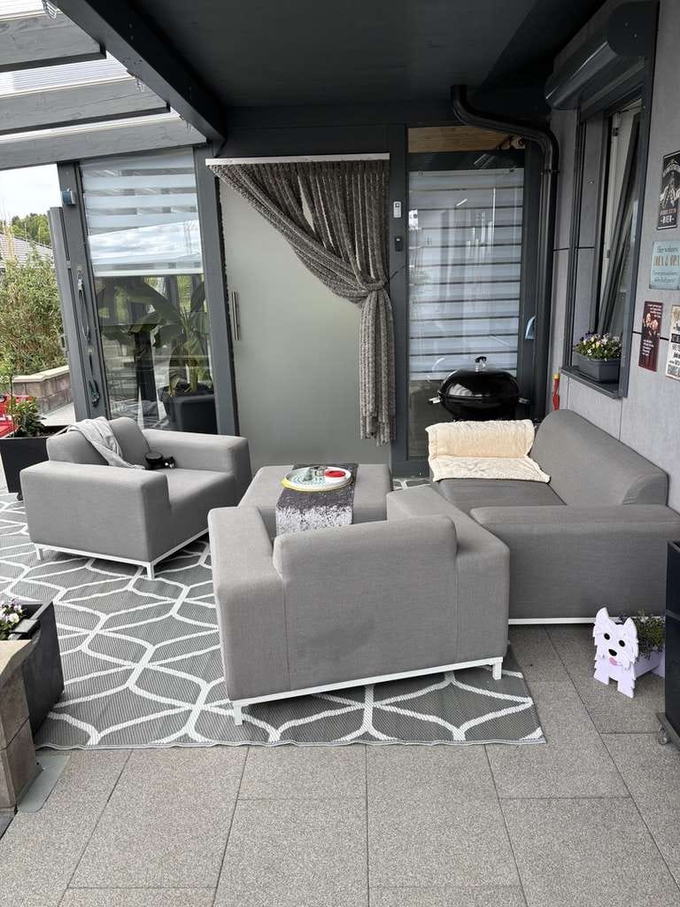 Immobilie in Oberbettingen - Architektenhaus mit Wintergarten, Doppelgarage, Doppelcarport und 28 kw/p Photovoltaik - Bild 3
