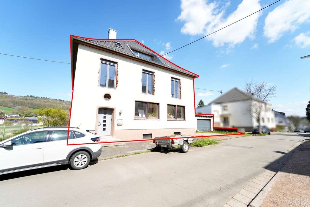 Immobilie in Sankt Wendel - Teilsanierte Stadtvilla in Niederlinxweiler zu verkaufen! - Bild 0