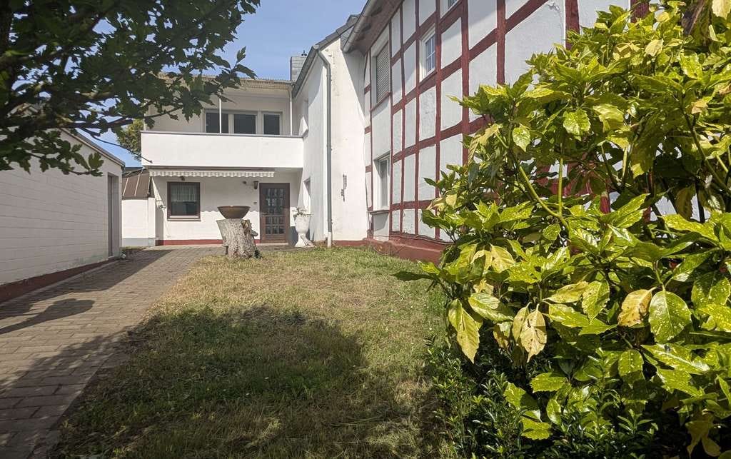 Immobilie in Troisdorf - Sanierungsobjekt in Troisdorf-Bergheim - Bild 1