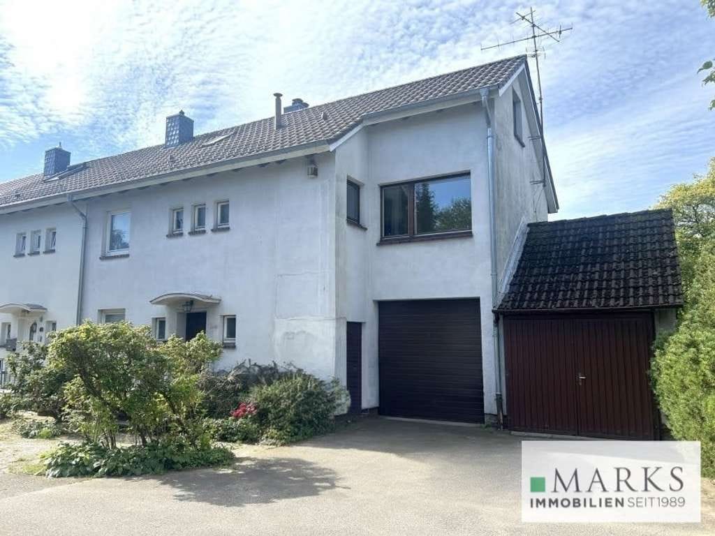 Immobilie in Lübeck - Schönes Endreihenhaus auf Erbbaugrundstück in beliebter Wohngegend Lübeck St. Jürgen - Bild 0