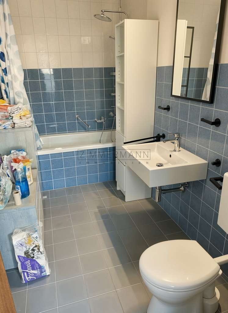 Immobilie in Erdmannhausen - Ihr neues Zuhause auf 280 m² Wohnfläche – Einfamilienhaus mit ELW in Erdmannhausen - Bild 3