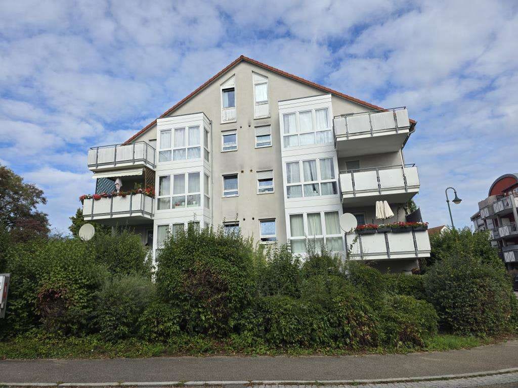Immobilie in Winnenden - ***PROVISIONSFREI*** Winnenden – Lange Weiden –  Maisonette-Wohnung mit traumhafter Aussicht und Dac - Bild 1