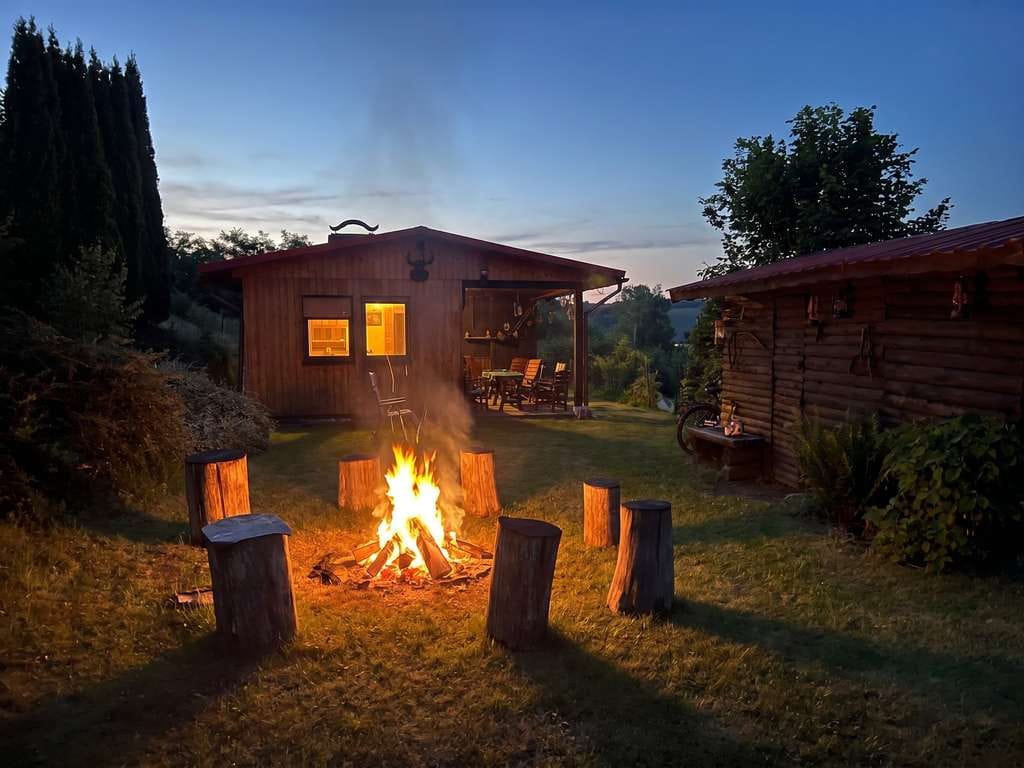 Immobilie in Dietzhölztal - Wochenendhaus direkt am Wald: 777 qm Grundstück, Ruhe und Natur in Dietzhölztal - Bild 0