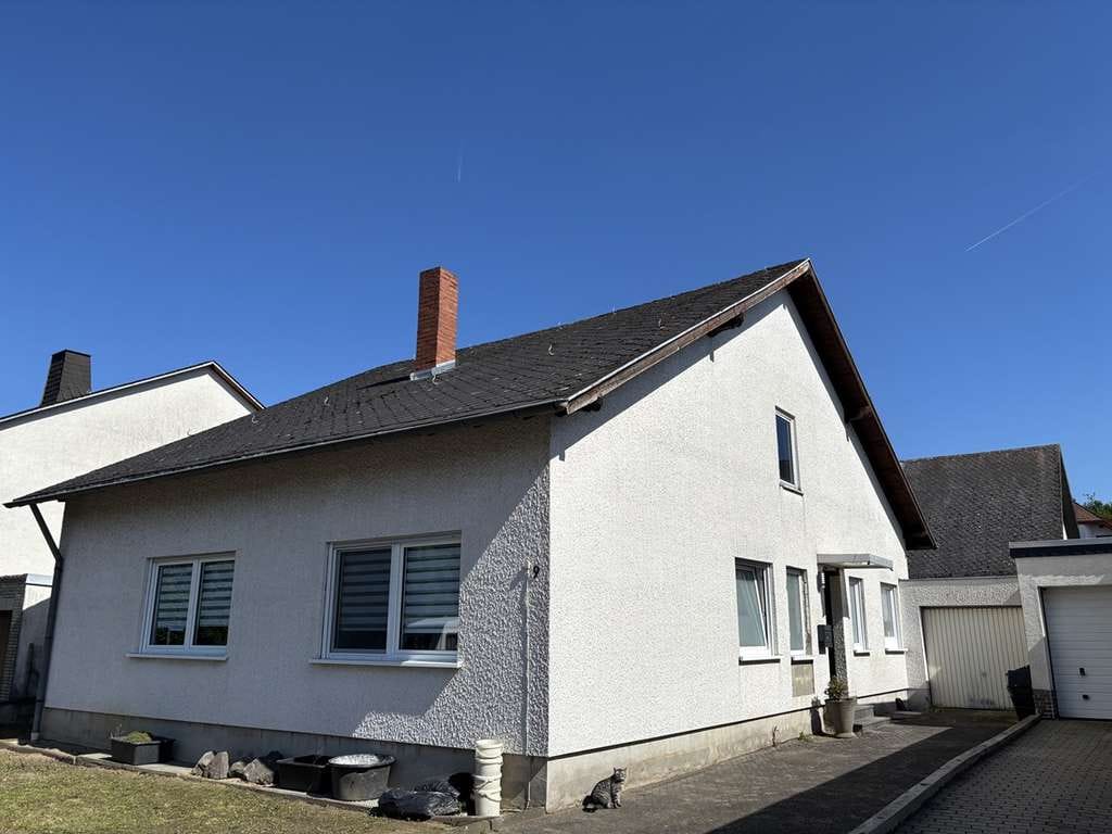 Immobilie in Kretz - Freistehendes Einfamilienhaus in ruhiger Lage von Kretz - Bild 0