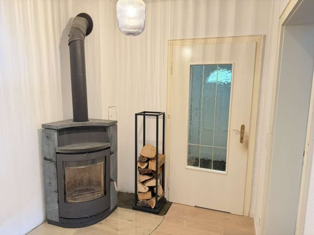 Immobilie in Heroldsbach - Liebevoll modernisiertes Familienhaus mit besonderem Flair - Bild 2