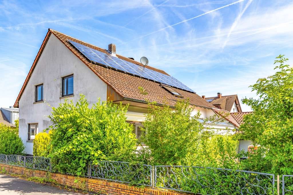 Immobilie in Freigericht - Freigericht-Neuses: Modernisierungsbedürftiges Einfamilienhaus mit tollem Grundstück in ruhiger Lage - Bild 2