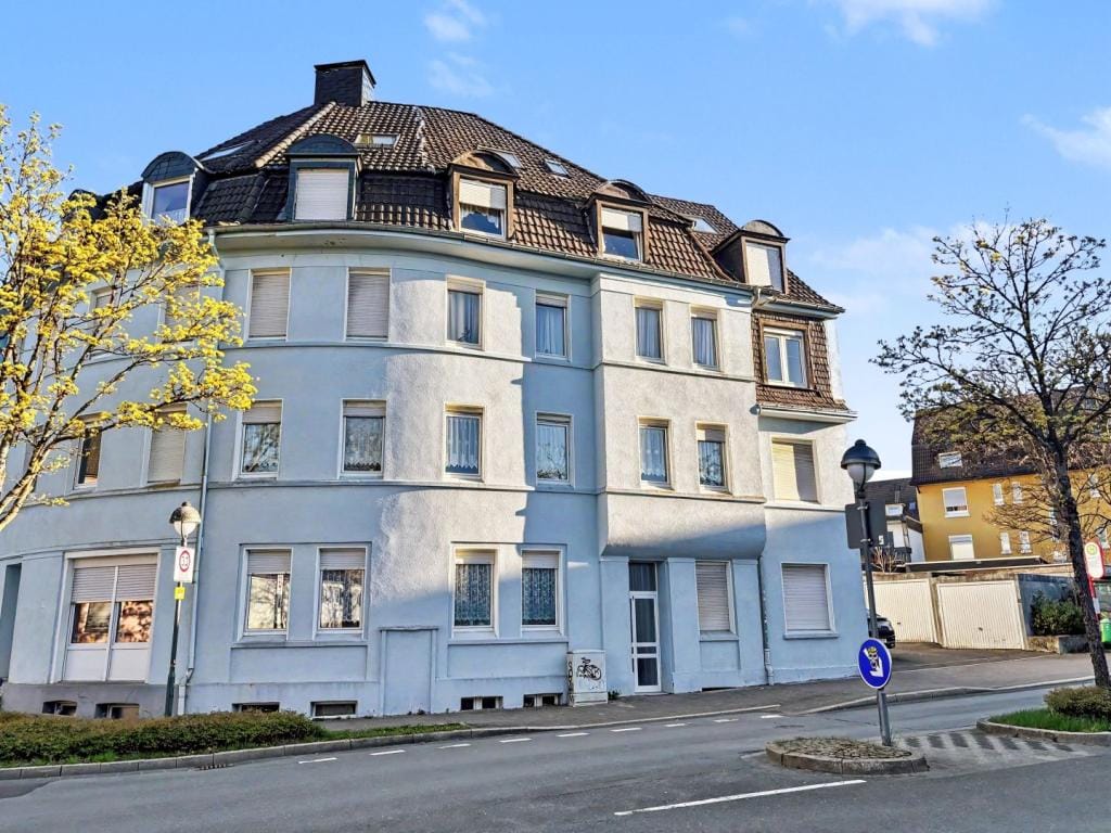 Immobilie in Lüdenscheid - Attraktives Wohnungspaket: 5 Einheiten in gepflegtem Mehrfamilienhaus in Lüdenscheid Buckesfeld - Bild 0
