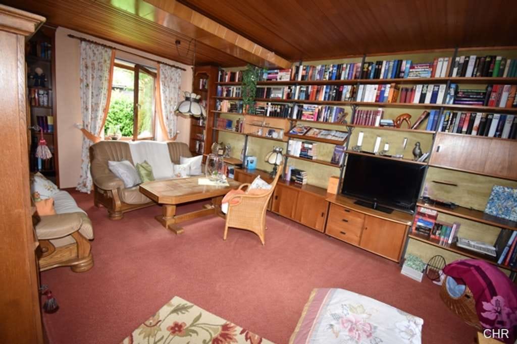 Immobilie in Bad Sachsa - Kleines uriges Einfamilienhaus mit ebenerdigem Grundstück - ruhig und dennoch zentrumsnah - Bild 2
