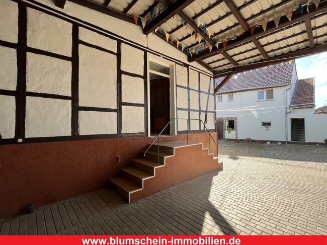 Immobilie in Bad Langensalza - *Charmanter 4-Seitenhof mit großzügigem Nebengelass* - Bild 1