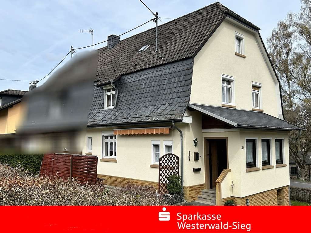 Immobilie in Mittelhof - Wissen - Schönstein, Doppelhaushälfte mit Garten und Garage in ruhiger Lage - Bild 0