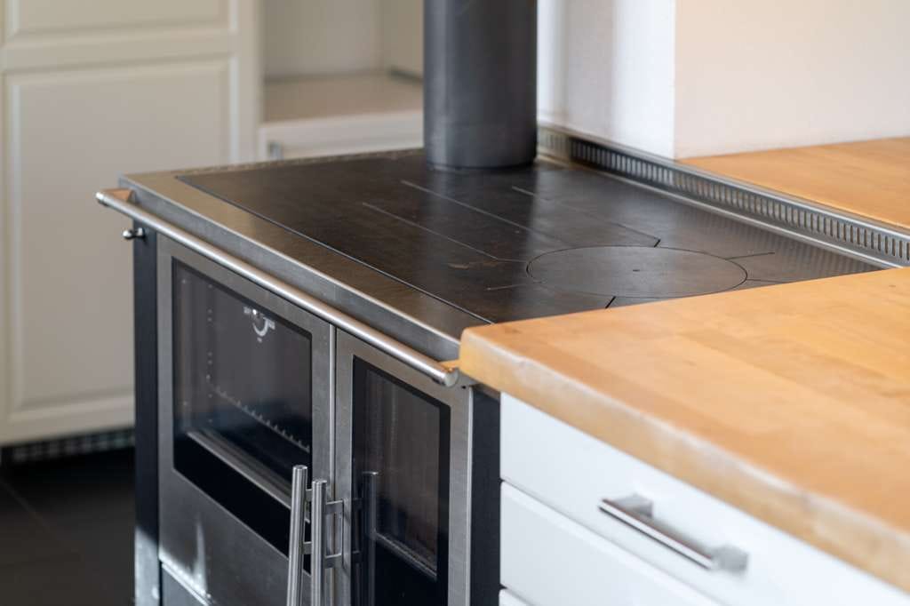 Immobilie in Traitsching - Ökologisches Holzhaus in Traitsching – KfW55, Wandheizung mit Lehmputz - Bild 3