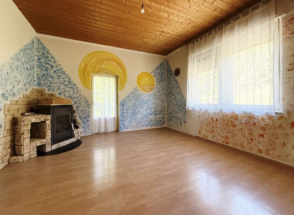 Immobilie in Immendingen - F&D | Wohnen mit Garten: ETW mit 360 qm Grundstücksanteil, Carport & Holzgarage iin Hattingen - Bild 4