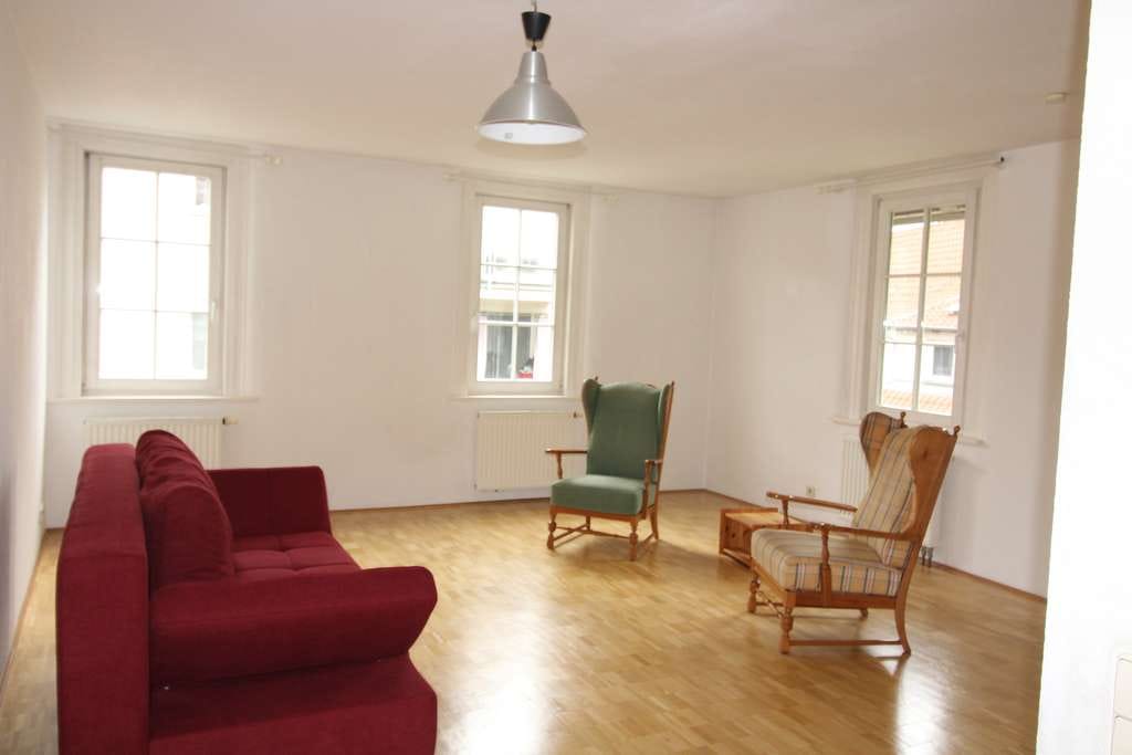 Immobilie in Oppenweiler - Tolle Wohnung -sofort zum Bezug - - Bild 1