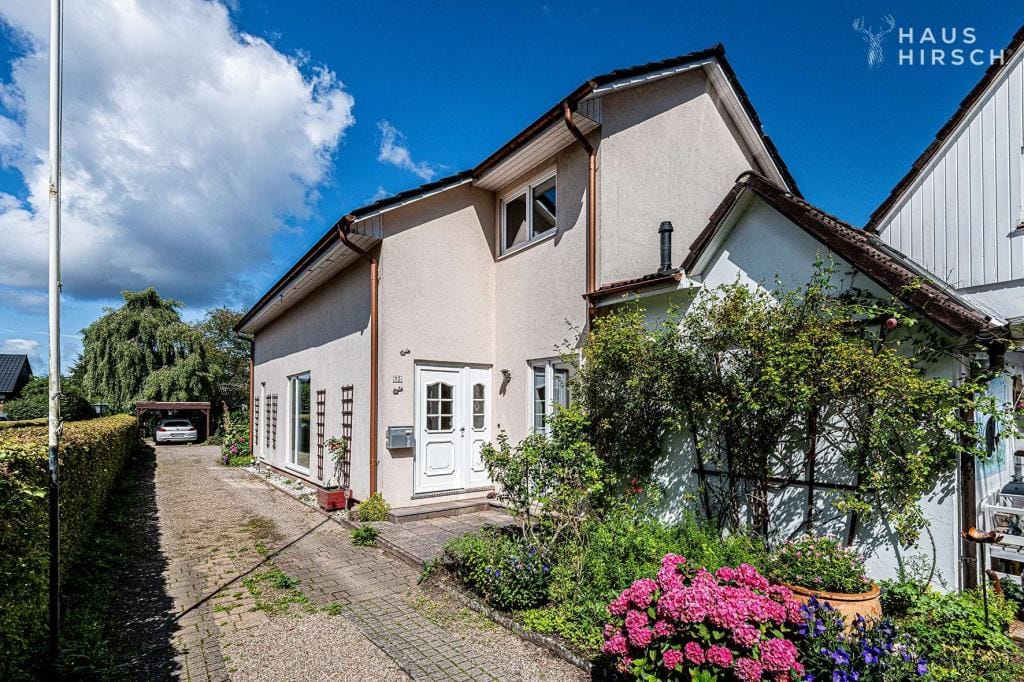 Immobilie in Ahrensburg - Haus in Ahrensburg - Bild 1