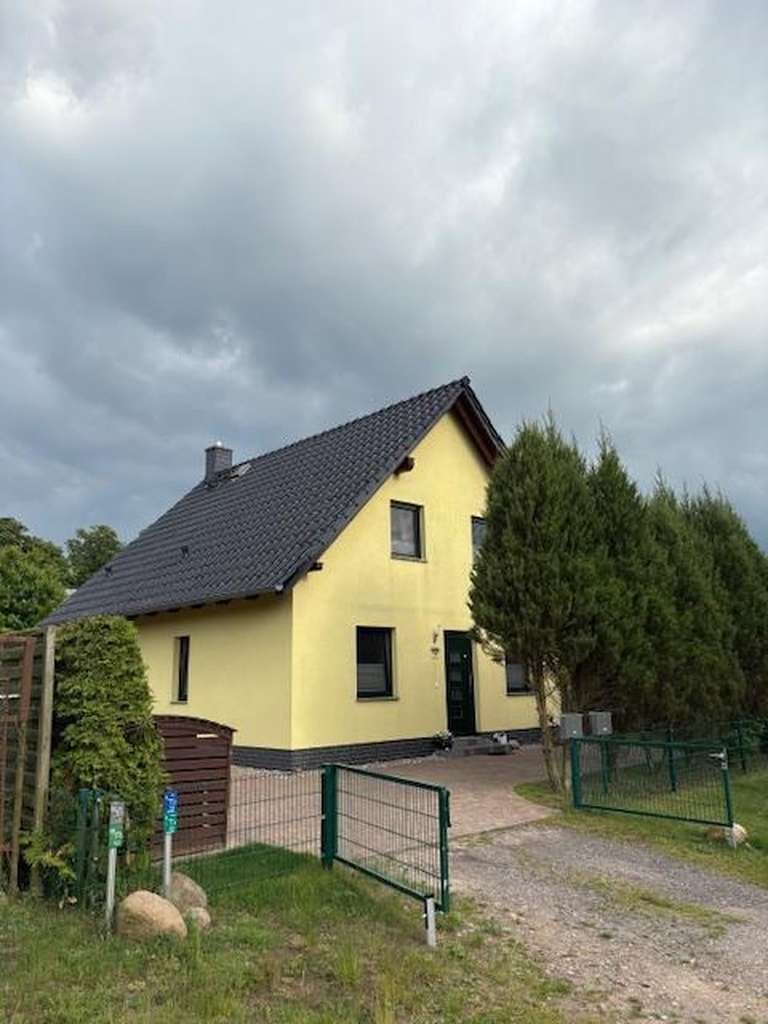 Immobilie in Sauzin - Zwei Wohnungen, eine Top-Lage - Einfamilienhaus auf der Sonneninsel Usedom - Bild 2