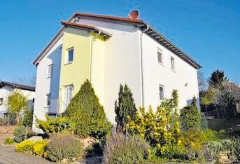 Immobilie in Kindenheim - Großzügige, lichtdurchflutete Maisonette-Wohnung in gepflegtem Zweifamilienhaus... - Bild 2