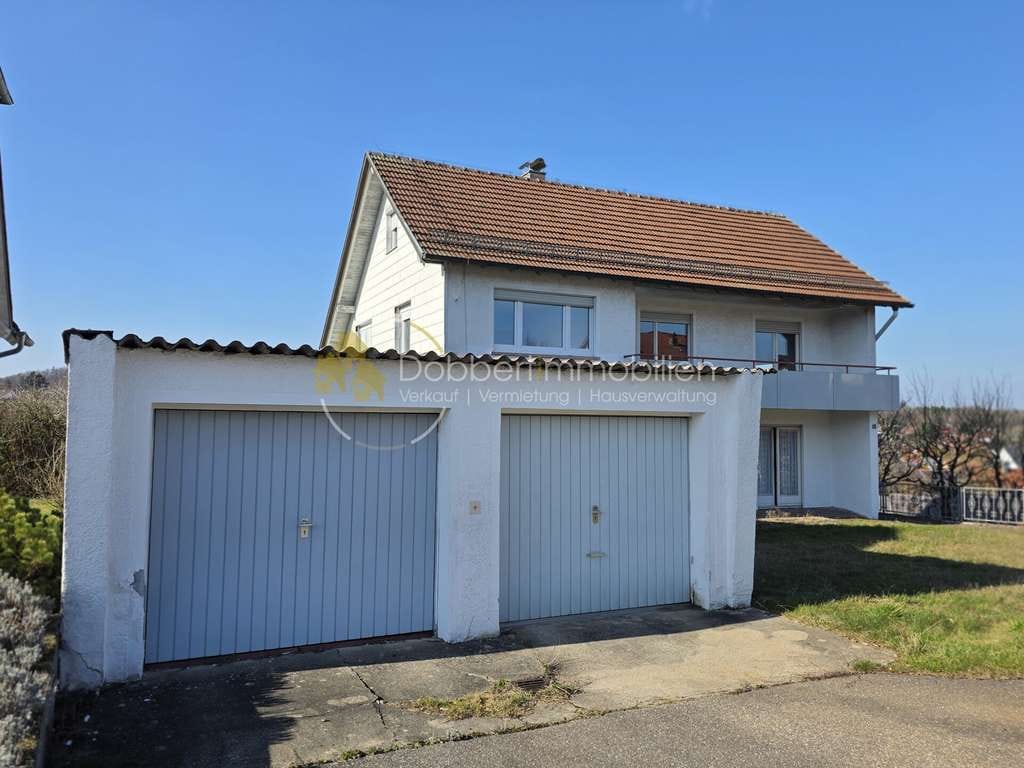Immobilie in Wüstenrot - 2-Familienhaus in bester Sonnenlage mit großem Potenzial und Weitblick über Wüstenrot - Bild 0