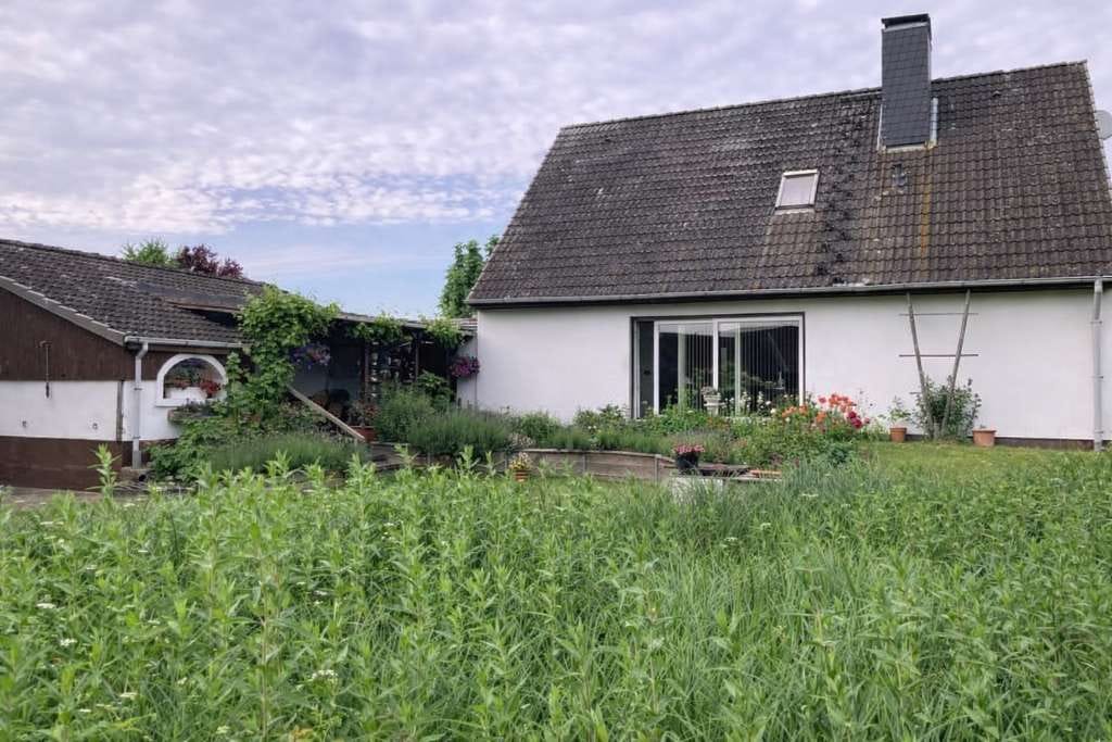 Immobilie in Süsel - Einfamilienhaus mit großem Grundstück - Bild 3