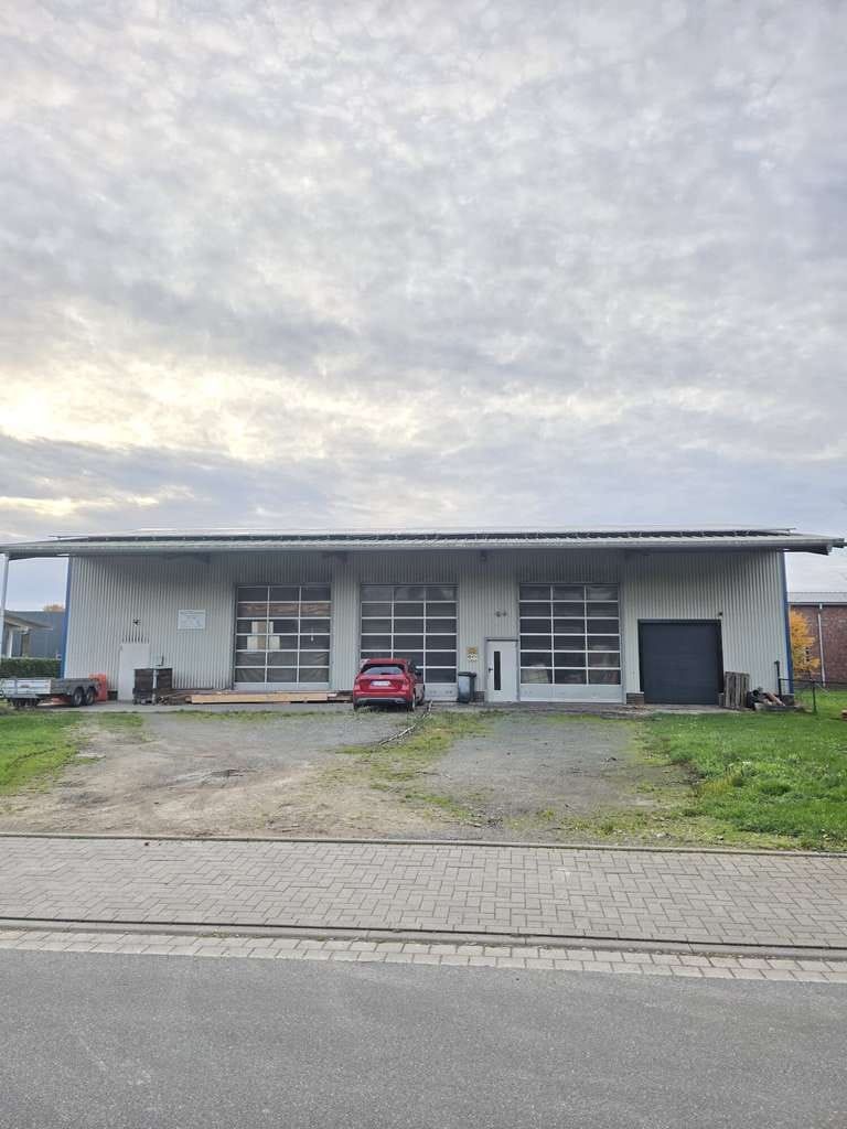 Immobilie in Goldenstedt - Wunderschönes Einfamilienhaus mit einer 500 qm großen Produktions- Lagerhalle auf einem 3700 qm groß - Bild 4