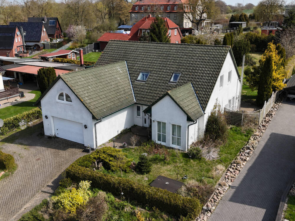 Immobilie in Lüssow - Geräumiges Einfamilienhaus nördlich von Güstrow - Bild 2