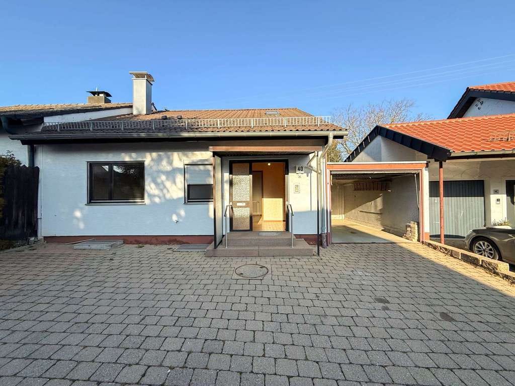 Immobilie in Börtlingen - Großzügiges Haus am Ortsrand mit unverbaubarem Blick ins Grüne - Bild 4