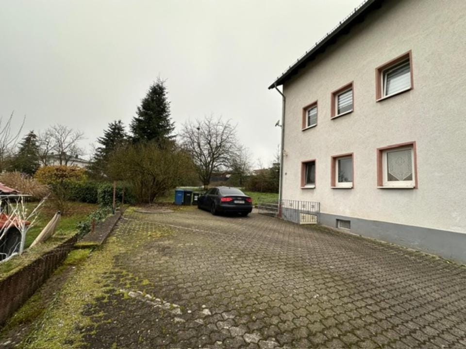 Immobilie in Nalbach - Nalbach, Renditeobjekt, 3-FH, 3 x 3 ZKB, Garten - Bild 0