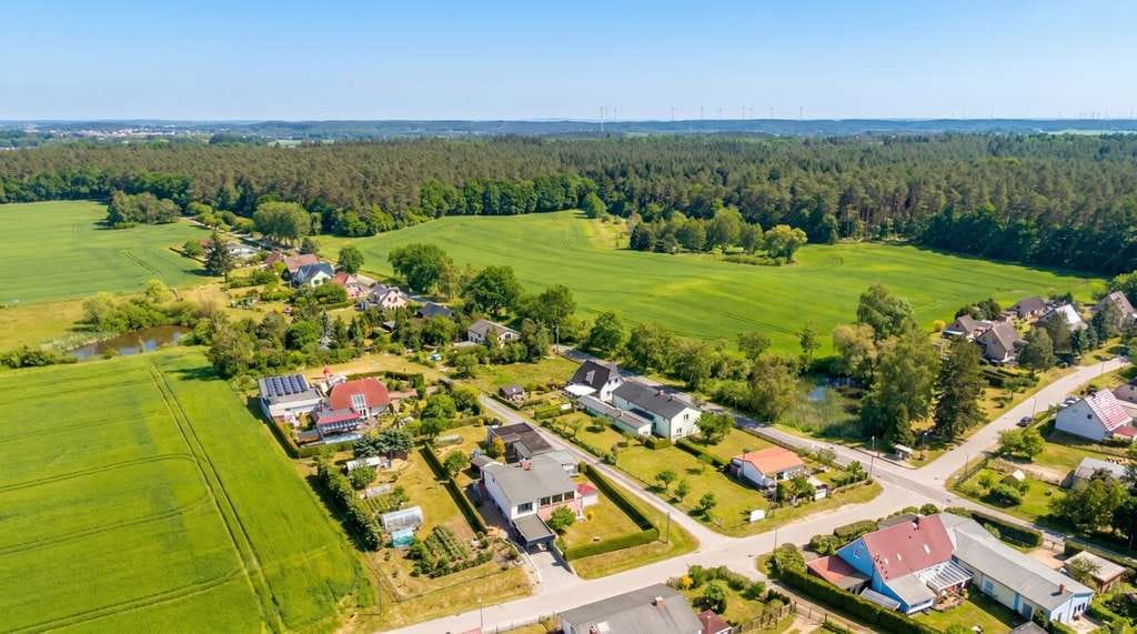 Immobilie in Schwaan - Großzügiges Sanierungsobjekt in idyllischer Lage - Bild 2
