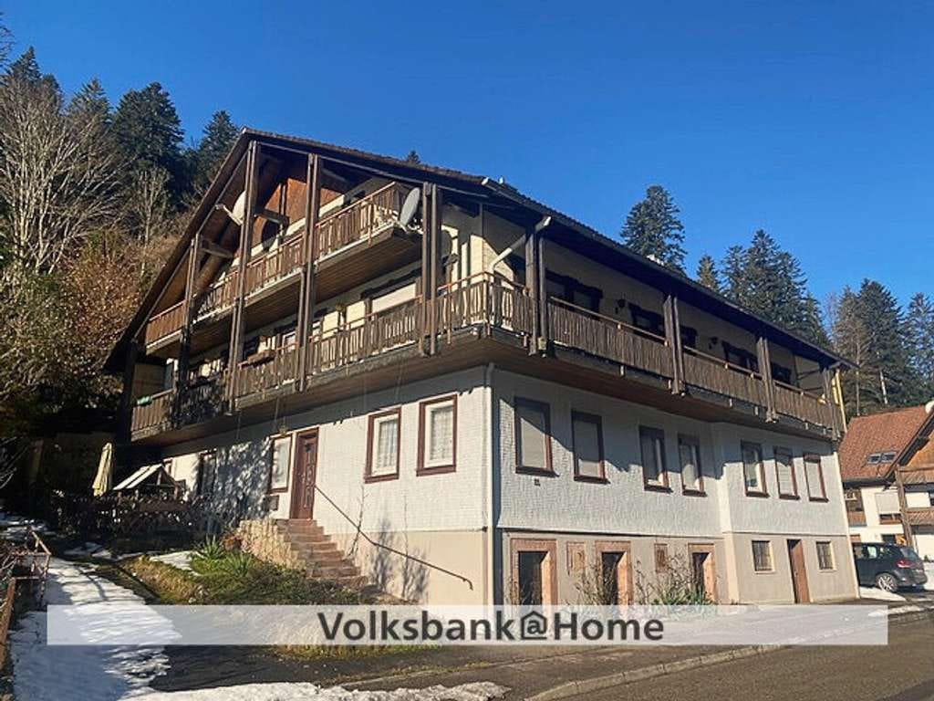 Immobilie in Bad Rippoldsau-Schapbach - Tolle Gelegenheit - großes Wohnhaus mit Potenzial! - Bild 0