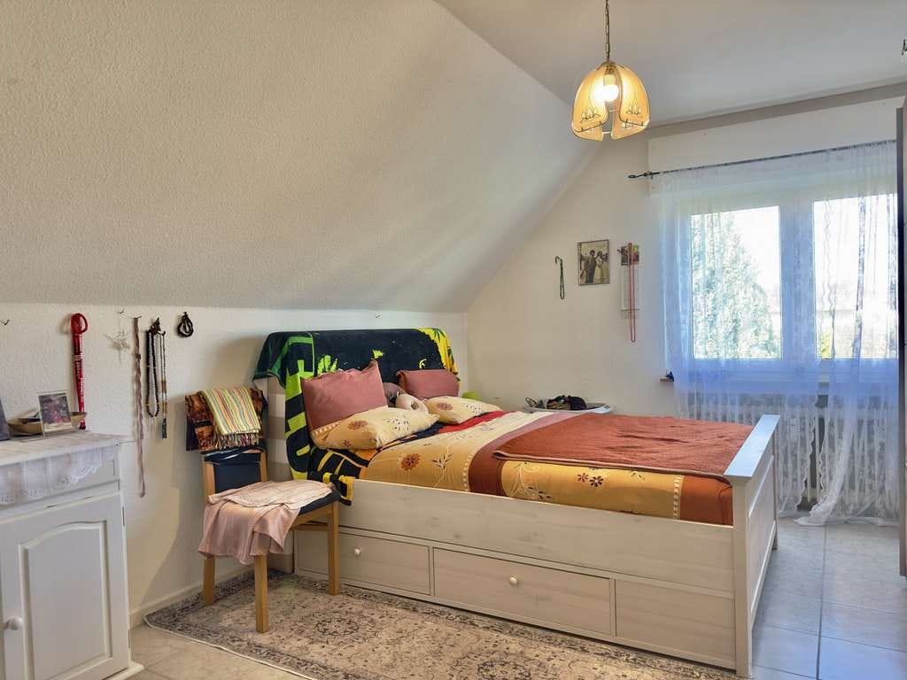 Immobilie in Geseke - 5,21 % Rendite, Kernstadt, Wohnung 108 qm + Ausbaupotential 42 qm, mit Balkon und eigenem Eingang! - Bild 4