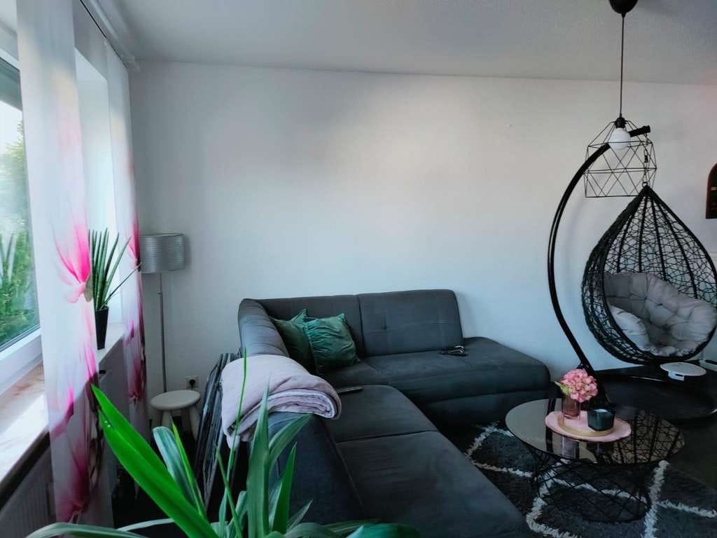 Immobilie in Süßen - Freundliche 4-Zimmer-Wohnung mit Balkon in familienfreundlicher Lage - Bild 1