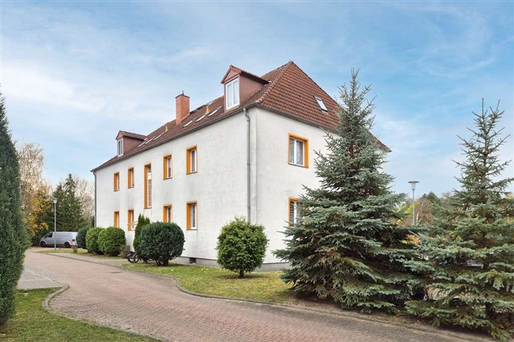 Immobilie in Niedergörsdorf - Renditeobjekt ‐ gepflegtes MFH Nähe Jüterborg - Bild 0