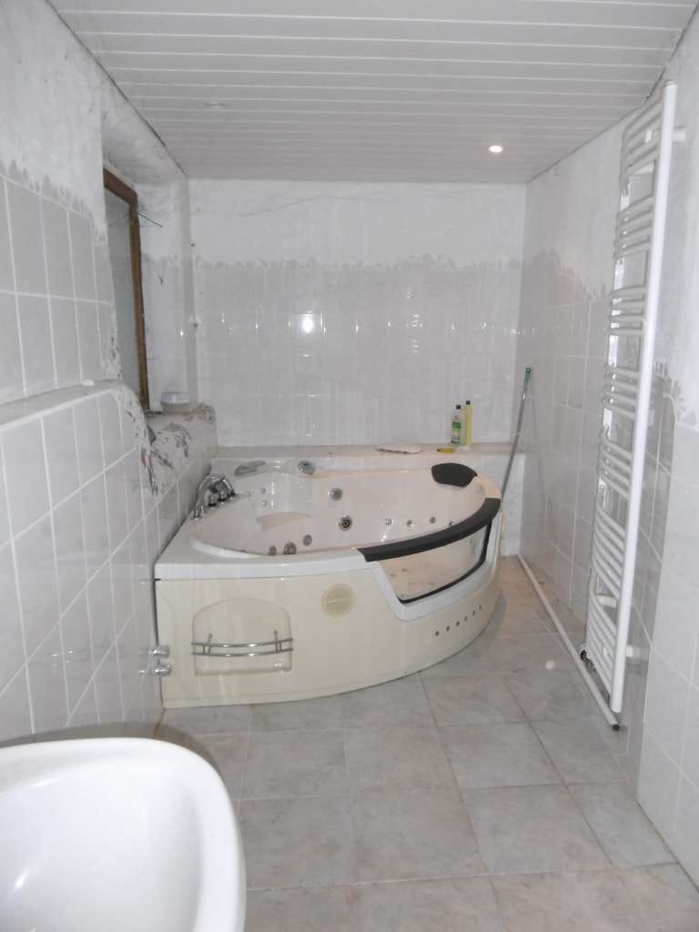 Immobilie in Mainleus - Ein- bis Zweifamilienhaus mit viel Potenzial und förderfähig - Bild 2