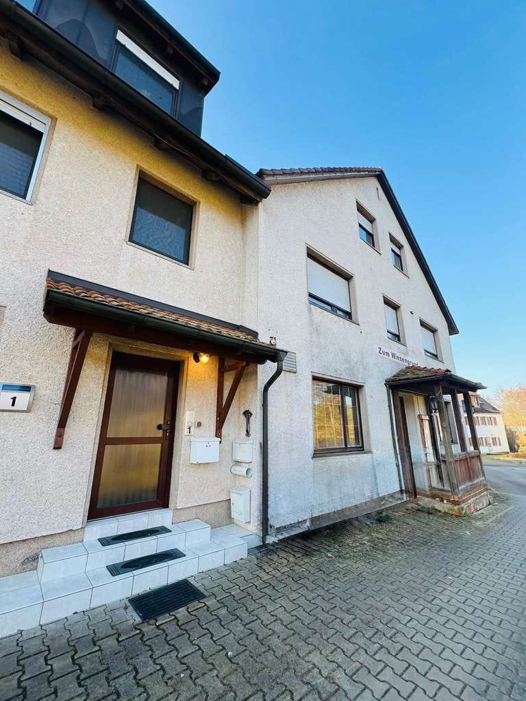 Immobilie in Ansbach - Großzügige 4 Zimmer Wohnung mit Dachterrasse und Garage - Bild 0