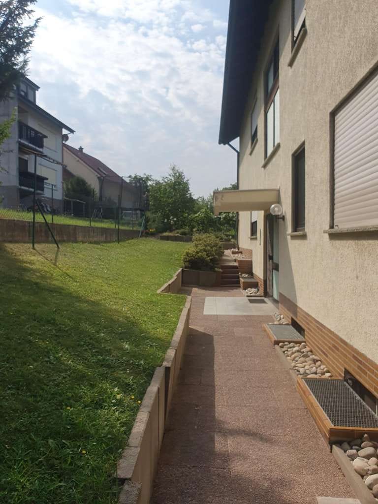 Immobilie in Bürgstadt - Bezaubernde Souterrain Wohnung - Provisionsfrei - Bild 1