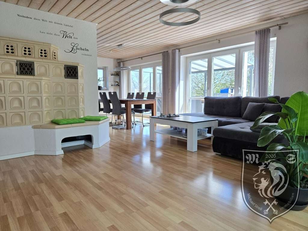 Immobilie in Sontheim an der Brenz - Viel Platz für Familie & Homeoffice – EFH mit Garten –  Ortsrandlage – Sontheim a. d. Brenz - Bild 3