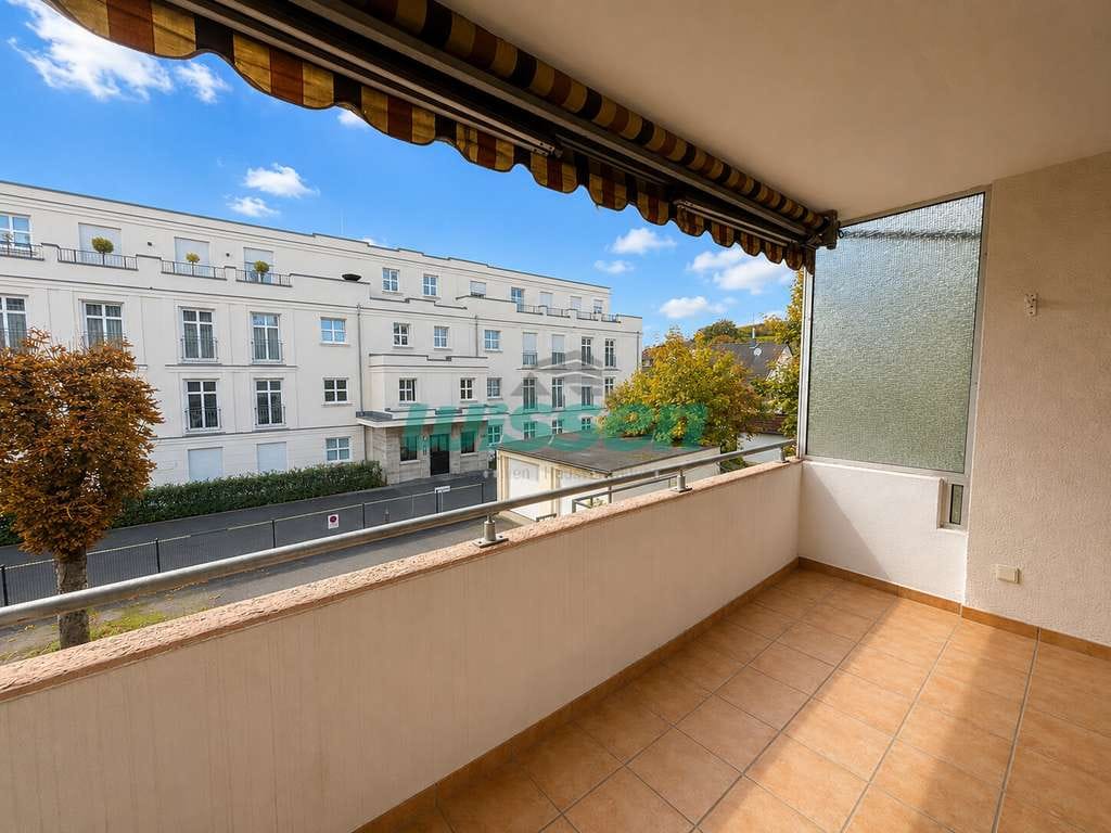 Immobilie in Bad Neuenahr-Ahrweiler - 3-Zimmer Wohnung mit schöner Loggia und Potential - Mit Einbauküche & TG-Stellplatz! - Bild 0