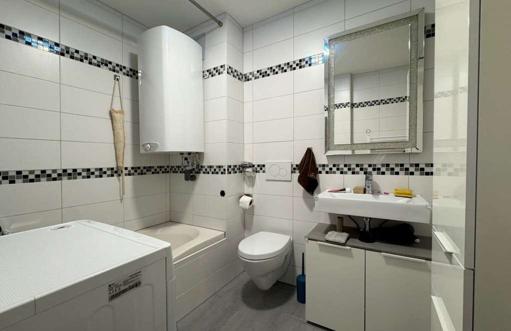 Immobilie in Forchheim - Möblierte 2-Zimmer-Eigentumswohnung mit Aufzug in Forchheim-Nord - Bild 3