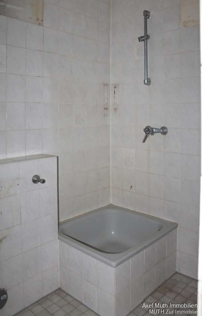 Immobilie in Karlsruhe - Sonnenplatz in zentraler Lage - Appartement zum Selbstausbau - Bild 4