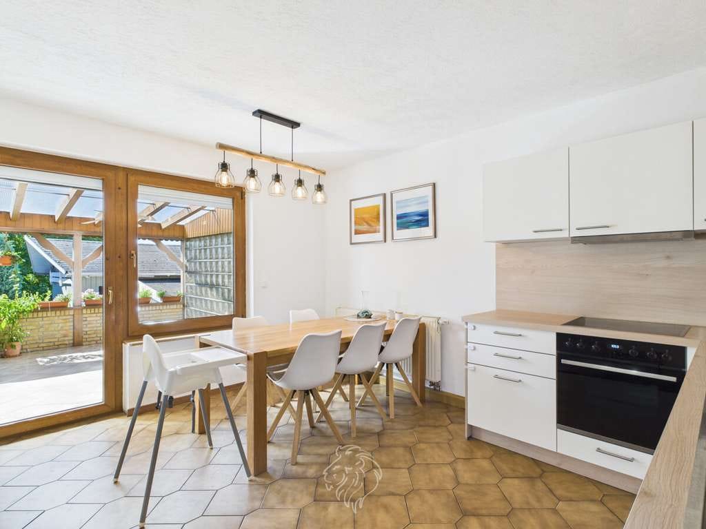 Immobilie in Schwarzach am Main - Kapitalanlage - Gepflegtes Zweifamilienhaus mit verlässlichen Mietern - Bild 4