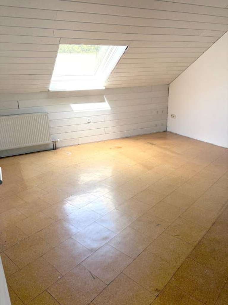Immobilie in Neuenstadt am Kocher - Nach Renovierung ein Traum für die Großfamilie - Bild 4