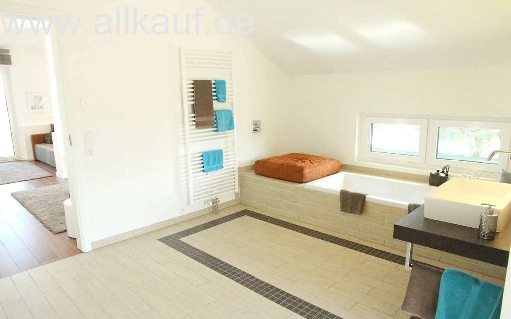 Immobilie in Parsberg - Bungalow Lifetime 11 - Ihr individuell gestaltbares Zuhause mit Komfort und Stil inklusive Baugrunds - Bild 4